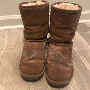 Bear paw boots